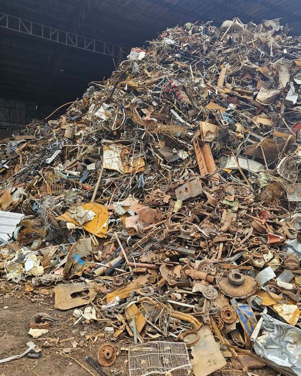 Pile of HMS heavy melting steel